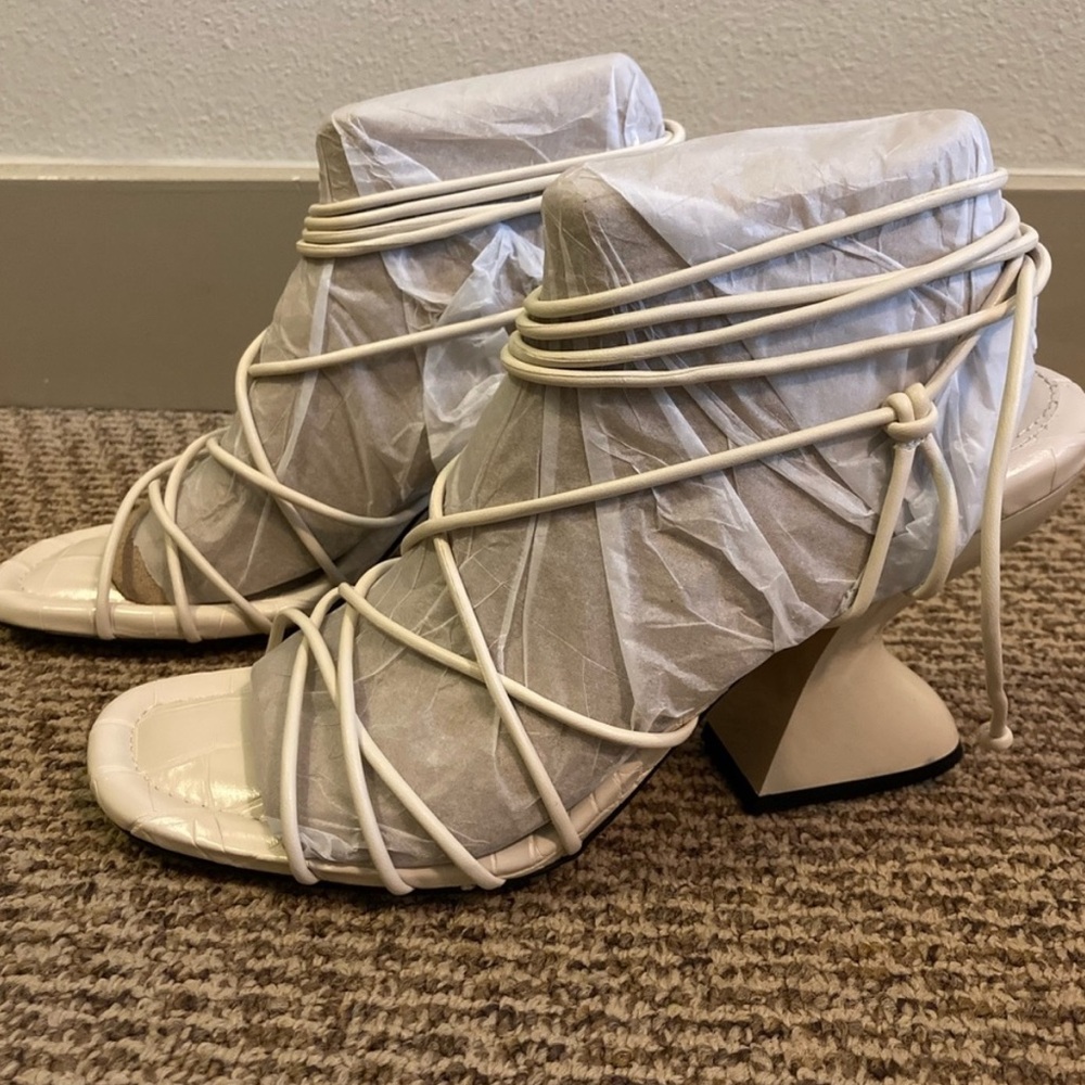 Circus by Sam Edelman Beige Strappy Heels